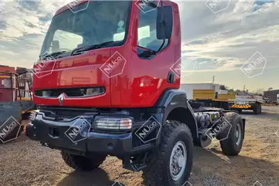 Renault Truck tractors KERAX 420 DCI 4X4 2005 for sale by Nuco Auctioneers | AgriMag Marketplace