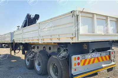 Afrit Trailers TRI AXLE TWIN BIN DROPSIDE 2006 for sale by Nuco Auctioneers | Truck & Trailer Marketplace