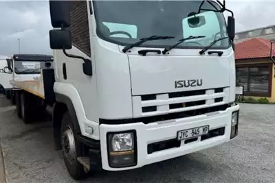 Isuzu Rollback trucks FVZ1400 D/diff Rollback with winch 2016 for sale by Boschies cc | Truck & Trailer Marketplace