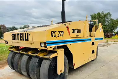 Bitelli Roller BITELLI RG279 PNEUMATIC TYRE ROLLER 1998 for sale by Vendel Equipment Sales Pty Ltd | Truck & Trailer Marketplace