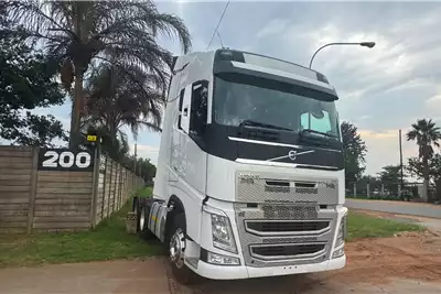 Volvo Truck tractors Double axle FH 480 VERSION 4 2019 for sale by Middle East Truck and Trailer   | Truck & Trailer Marketplace