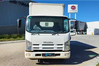 Isuzu Box trucks NPR400 4x2 MTBreadbox Truck 2015 for sale by UD Trucks Cape Town | Truck & Trailer Marketplace