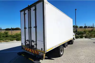 Isuzu Box trucks NPR400 4x2 MTBreadbox Truck 2015 for sale by UD Trucks Cape Town | AgriMag Marketplace