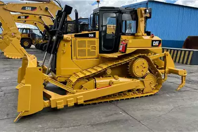 Caterpillar Dozers D6R Dozer 2015 for sale by BLC Plant Company | Truck & Trailer Marketplace