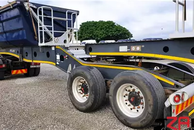 Afrit Side tipper AFRIT 18 CUBE SIDE TIPPER TRAILERS 2021 for sale by ZA Trucks and Trailers Sales | Truck & Trailer Marketplace