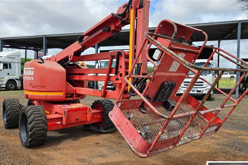 [make] Boom lifts in South Africa on AgriMag Marketplace