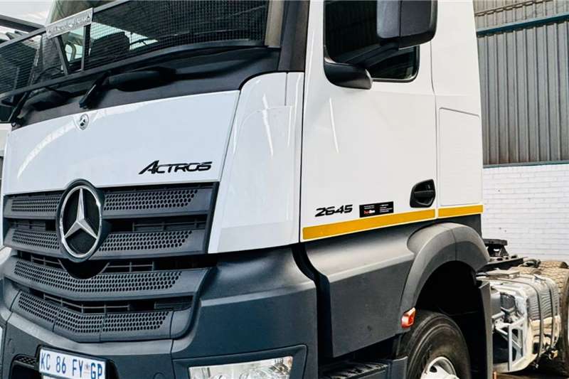 [make] Truck tractors in South Africa on Truck & Trailer Marketplace