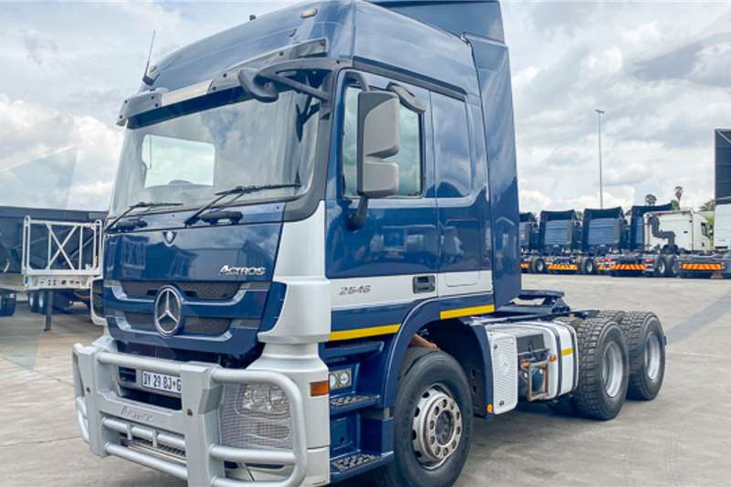  [application] Truck tractors on offer in South Africa on AgriMag Marketplace