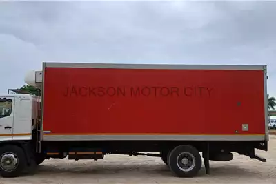 Hino Refrigerated trucks 500_1626 REFER BODY AND MEAT RAILS 2017 for sale by Jackson Motor City | AgriMag Marketplace