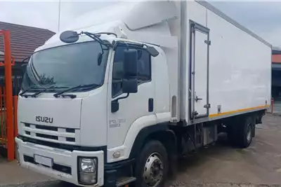 Isuzu Box trucks FTR850 AMT 8.5TON 2017 for sale by A to Z TRUCK SALES | AgriMag Marketplace