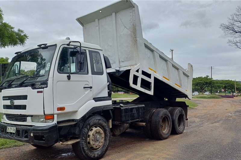 UD Tipper trucks UD 290