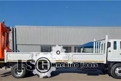 Mitsubishi Crane trucks FUSO 2006 for sale by LSG Machines Tools | AgriMag Marketplace