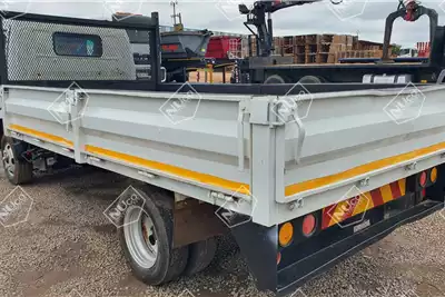 Toyota Dropside trucks HINO 300 614 4X2 DROPSIDE 2016 for sale by Nuco Auctioneers | AgriMag Marketplace