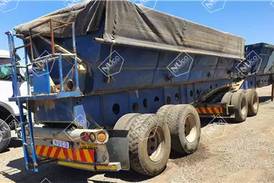 Afrit Trailers 40M3 SIDE TIPPER LINK TRAILER 2013 for sale by Nuco Auctioneers | AgriMag Marketplace