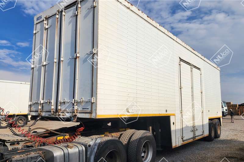 Other Trailers KNIGHT BODIES DOUBLE AXLE VOLUME BODY STEPDECK TRA 2012