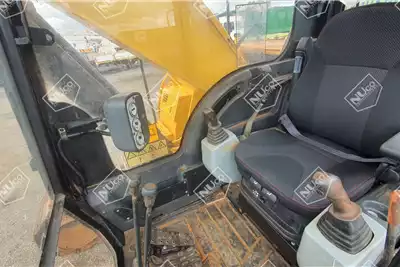 JCB Excavators JS205LC for sale by Nuco Auctioneers | AgriMag Marketplace