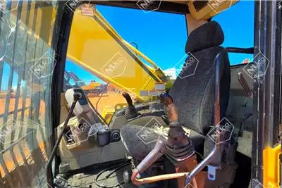 Caterpillar Excavators 330C 2003 for sale by Nuco Auctioneers | Truck & Trailer Marketplace