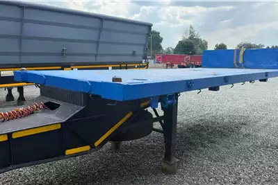 SA Truck Bodies Trailers Superlink 6m Front Link + Container Locks 2000 for sale by Van Biljon Trucks Trust | AgriMag Marketplace