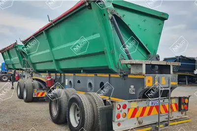 Afrit Trailers 50m3 SIDE TIPPER LINK 2010 for sale by Nuco Auctioneers | Truck & Trailer Marketplace