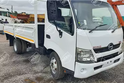 Toyota Dropside trucks HINO 300 4X2 DROPSIDE 2016 for sale by Nuco Auctioneers | Truck & Trailer Marketplace