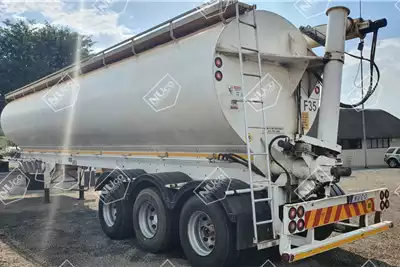 Trailers TEE TRI AXLE ALUMINIUM AUGER BULK TANKER TRAILER 2009 for sale by Nuco Auctioneers | Truck & Trailer Marketplace