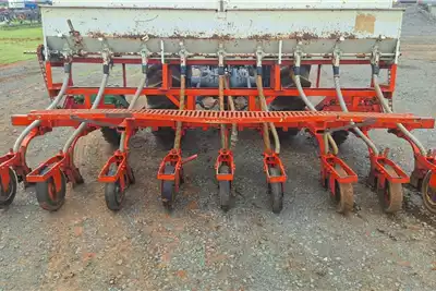 Soilmaster Planting and seeding equipment Grain drills Soilmaster 9 ry planter for sale by R64 Trade | AgriMag Marketplace