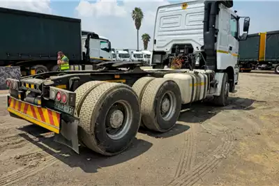 Mercedes Benz Truck tractors Double axle 3340 6x4 TT 2016 for sale by Benjon Truck and Trailer | AgriMag Marketplace