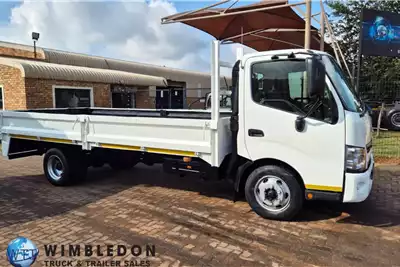 Hino Dropside trucks 300 2017 for sale by Wimbledon Truck and Trailer | AgriMag Marketplace