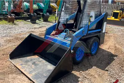 Bobcat Skidsteer loader 533 for sale by Pyramid Auto South Africa Pty Ltd | Truck & Trailer Marketplace