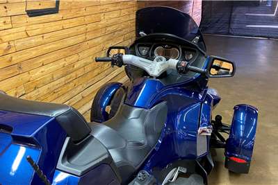 Used 2011 Can-Am Spyder 