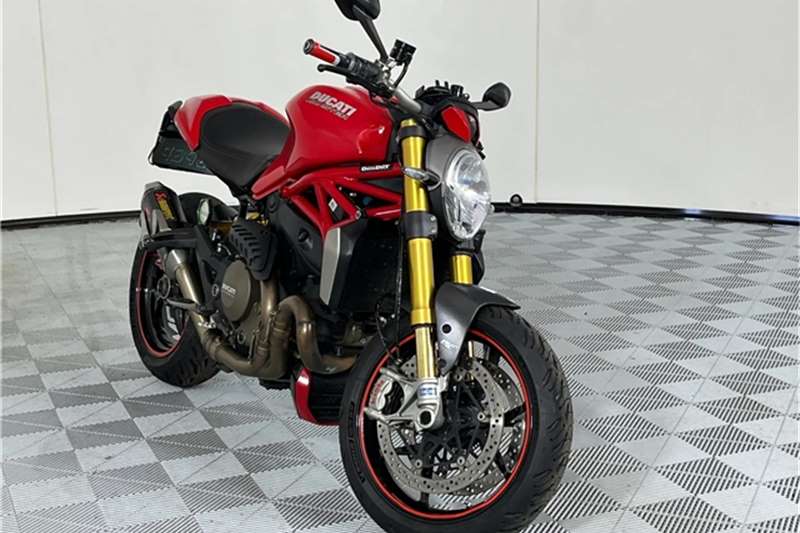 Ducati Monster 2014