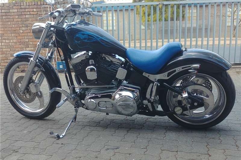 Harley Davidson Custom 2000