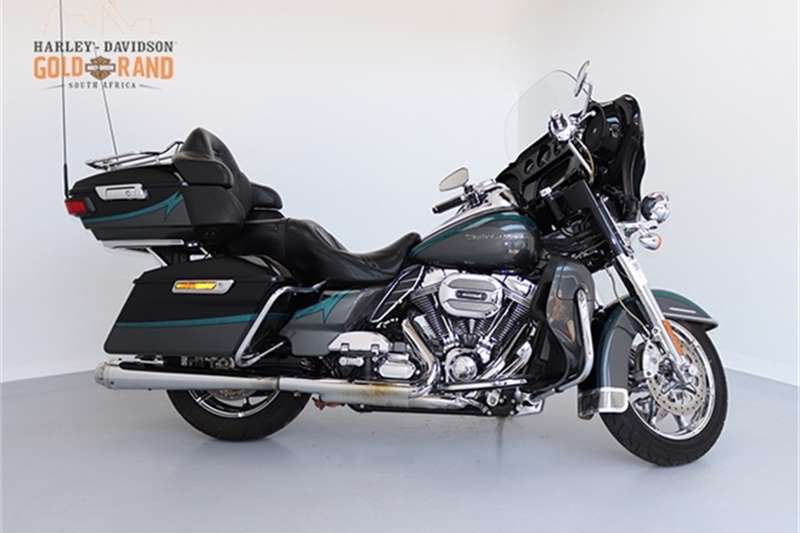 Harley Davidson CVO Ultra Limited 2015