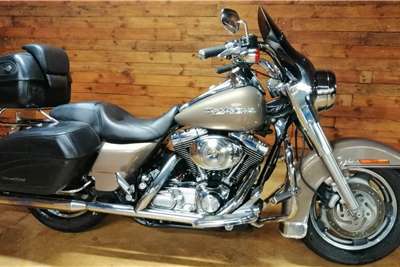  2004 Harley Davidson Road King 