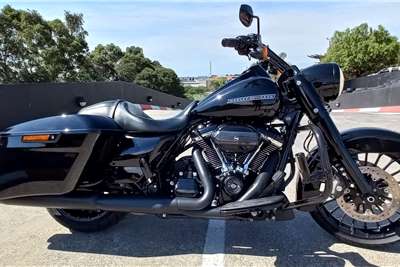 Used 2017 Harley Davidson Road King Special 