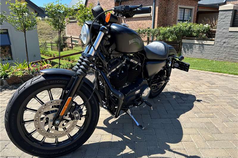 Used 2015 Harley Davidson Sportster Iron 883 