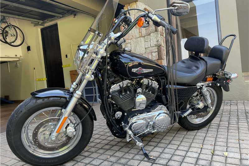 Used 2011 Harley Davidson XL1200 Custom 