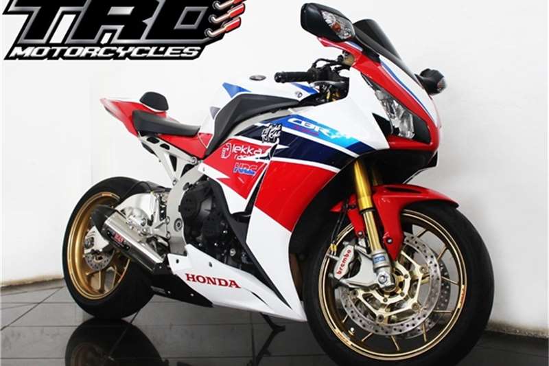 Honda CBR 1000 SP 2014