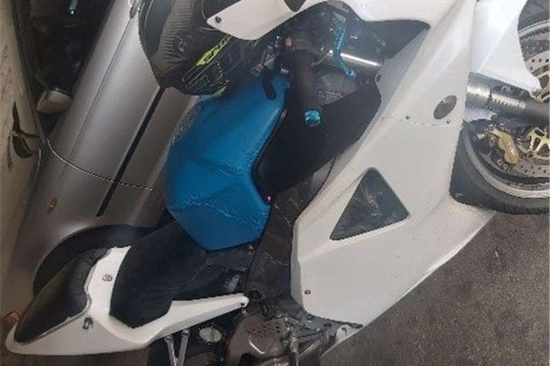 Honda CBR 2003