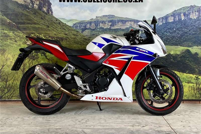 Honda CBR 2015