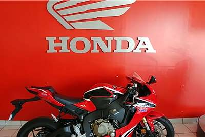  2019 Honda CBR 