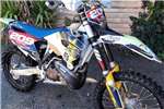  0 Husqvarna TE 300 Enduro 