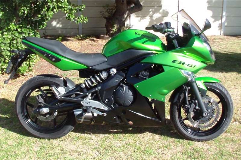 Kawasaki ER 2010