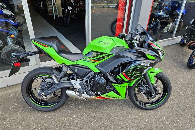  2023 Kawasaki Ex650 Ninja 
