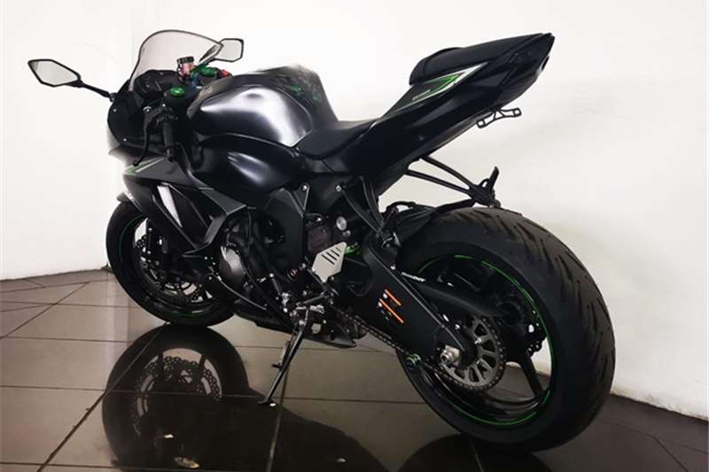  2016 Kawasaki ZX 
