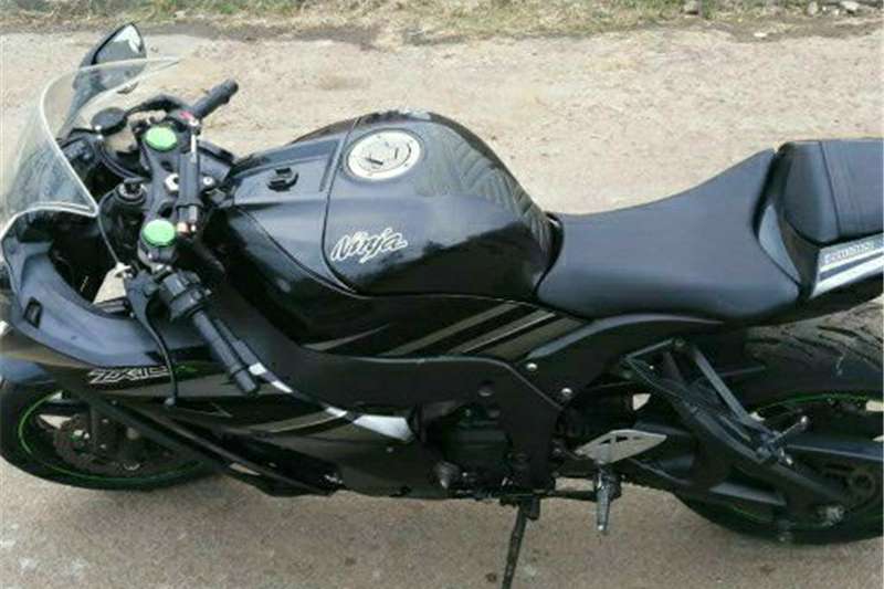 Kawasaki ZX10 2015