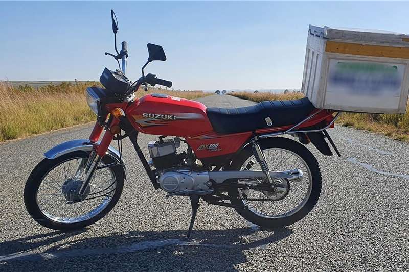 Suzuki AX100 0