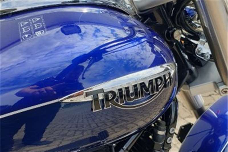  2017 Triumph Bonneville 