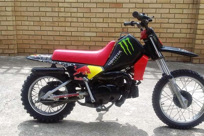 Yamaha PW80 0