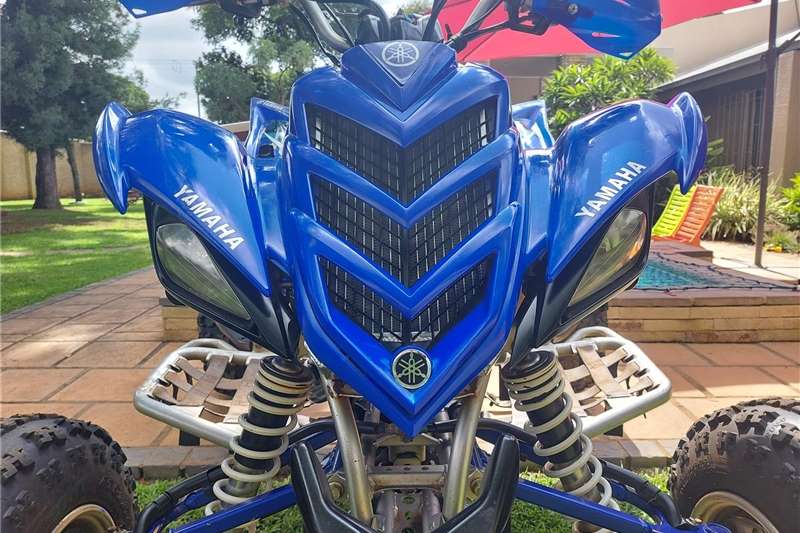 Yamaha Raptor 700  0